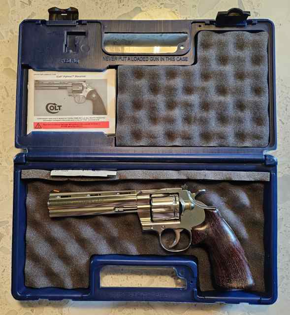 Colt Python - 6&quot; - Used