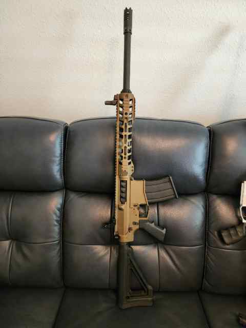 UTAS XTR 12 Gauge Semi Auto Shotgun 