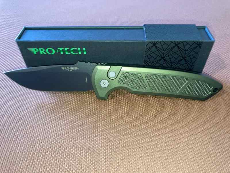 Pro-Tech Rockeye Textured Handle D2 Blade ProTech