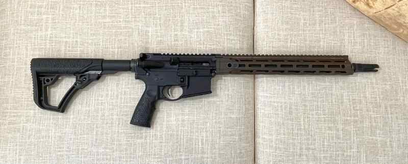 Daniel Defense M4V7 SLW (14.5” P&amp;W to 16”) rifle