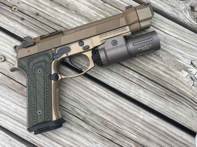 Beretta M9A4 with extras