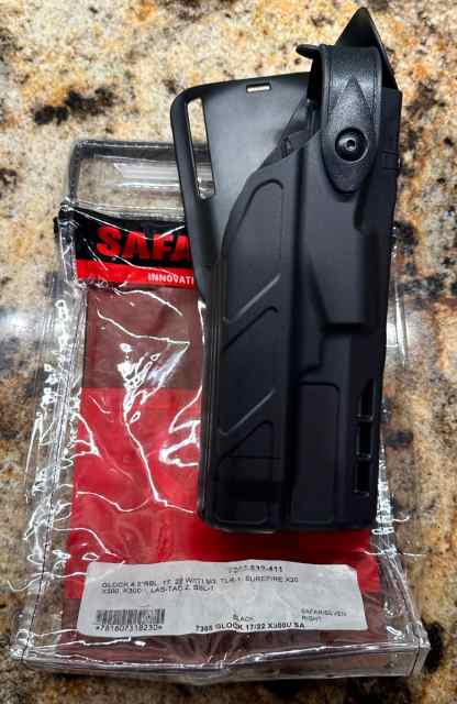 Safariland duty holster for Glock w/ light $40