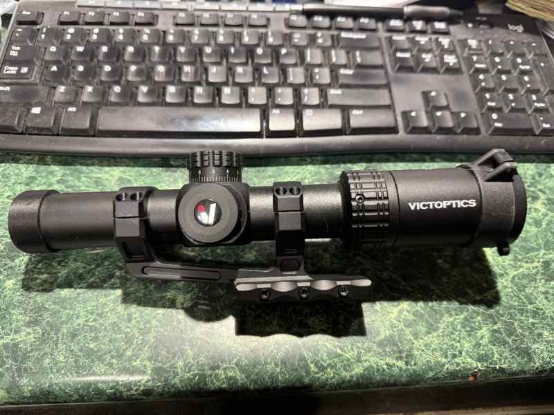 LPVO 1-6 VICTOPTICS
