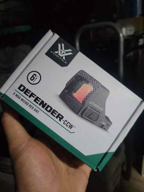 Vortex defender CCW 6 MOA red dot