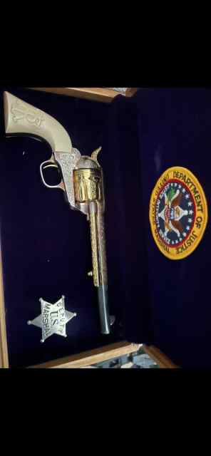 Uberti revolver 1/600 Theadore roosevelt 