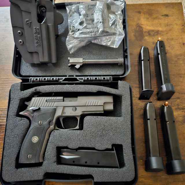 SIG P226 Legion SAO