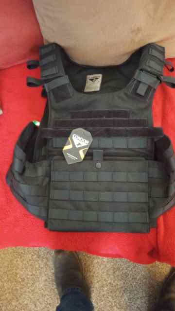 Condor plate carrier 