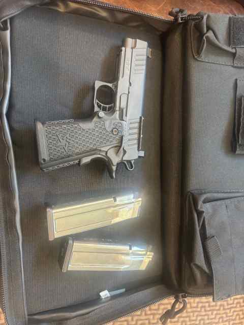 Staccato C2 w/ Trijicon RMR Plate