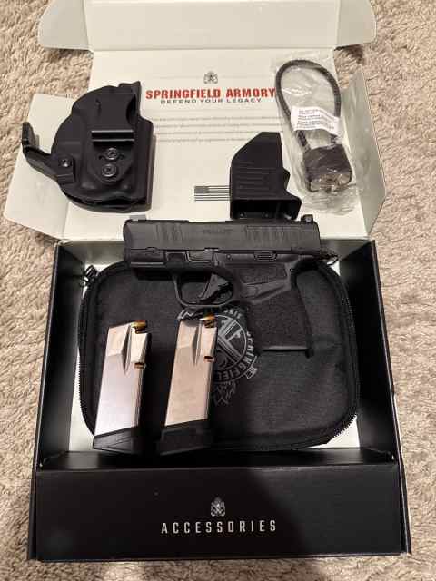 Like New Springfield Armory Hellcat OSP M/S
