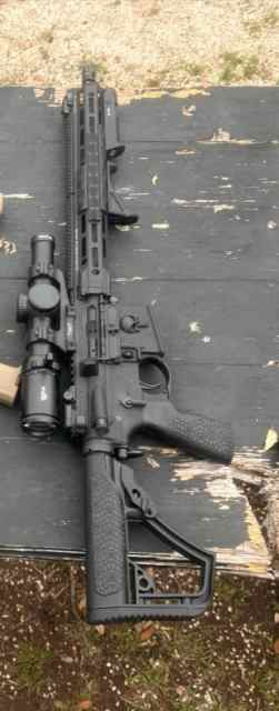 Daniel Defense ddm4v7 