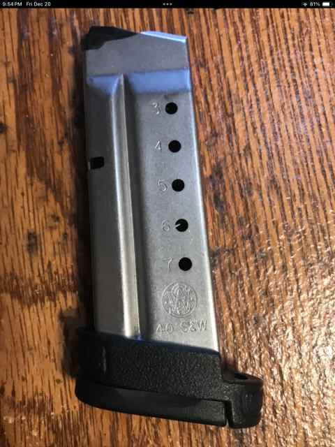 S&amp;W  Shield 40 extended magazine 